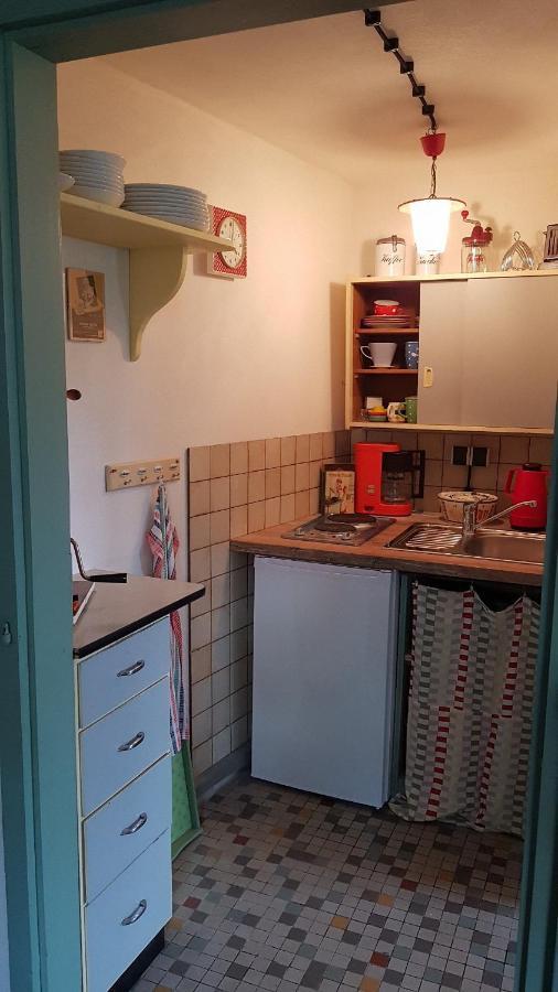 Historisches Fachwerkhaus "Hoher Hirschen" - Stilvolles Studio Und Museales Apartment Mit Romantischem Hof Und Garten Bodman-Ludwigshafen Bagian luar foto